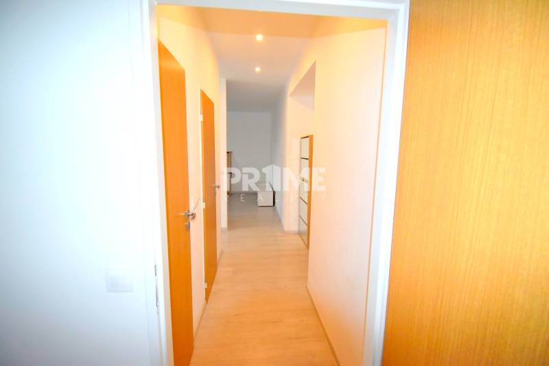 SLNEČNÝ 2i byt, REKONŠTRUKCIA, 2 X SAMOST.IZBA, BALKÓN, Haburská ulica