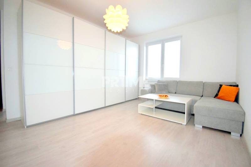 SLNEČNÝ 2i byt, REKONŠTRUKCIA, 2 X SAMOST.IZBA, BALKÓN, Haburská ulica