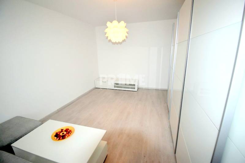 SLNEČNÝ 2i byt, REKONŠTRUKCIA, 2 X SAMOST.IZBA, BALKÓN, Haburská ulica