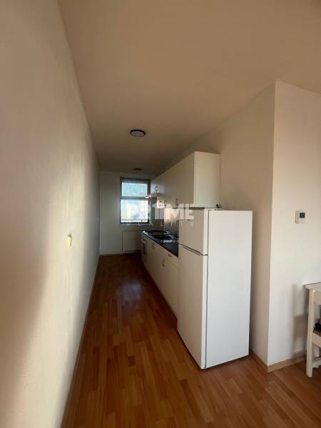 Priestranný 1i byt, zariadený, novostavba, Haanova, Petržalka