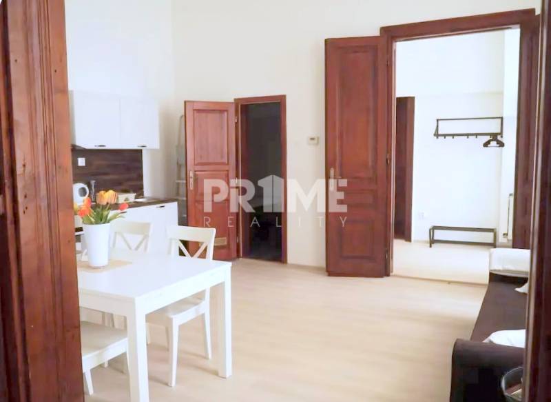 U NÁS !!! Pekný 2i byt, CENTRUM, REKONŠTRUKCIA, Klobučnícka ulica