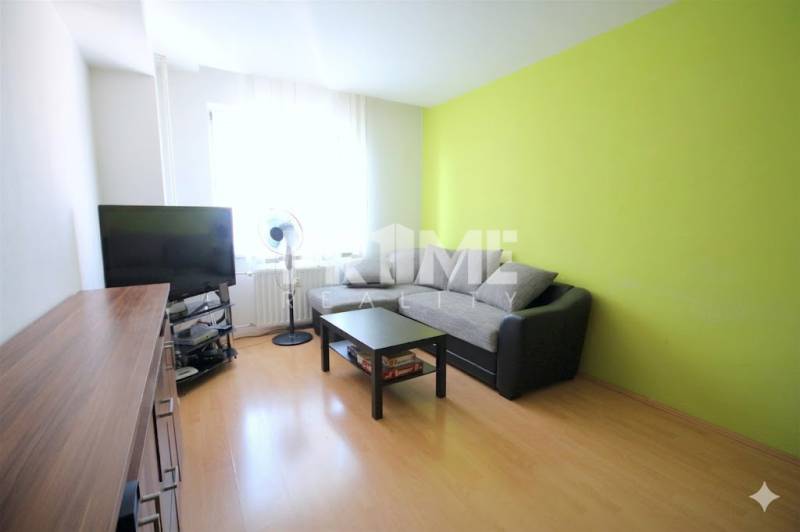 Slnečný 1i byt, krásny výhľad, výborná lokalita, Budyšínska,Nové Mesto