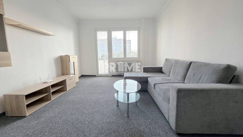 Pekný 3i byt, 3 x NEPRIECH.IZBA, BALKÓN, Radarová ulica, Ostredky