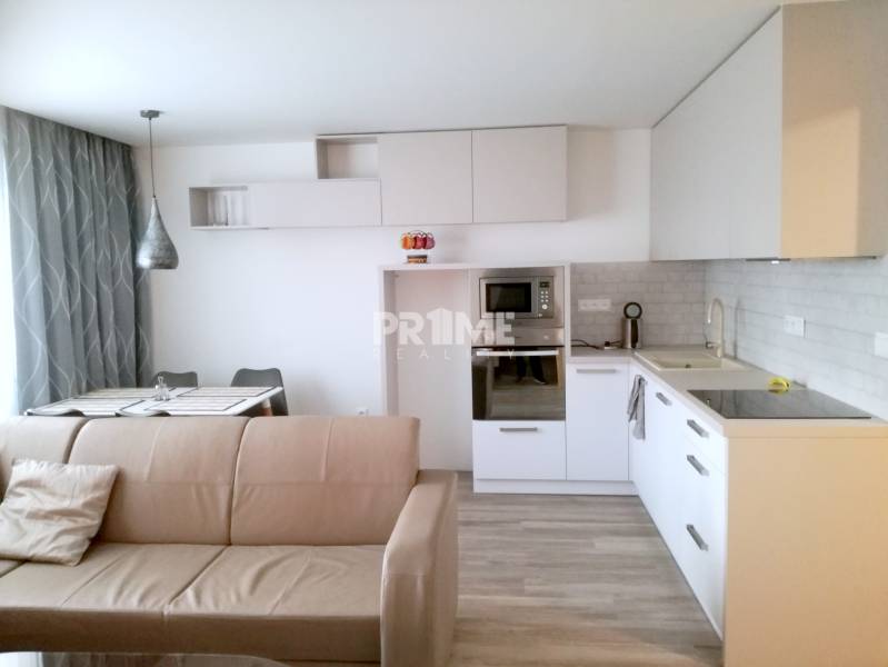 MODERNÝ 3i byt, REKONŠTRUKCIA, Šancová ulica, Pezinok