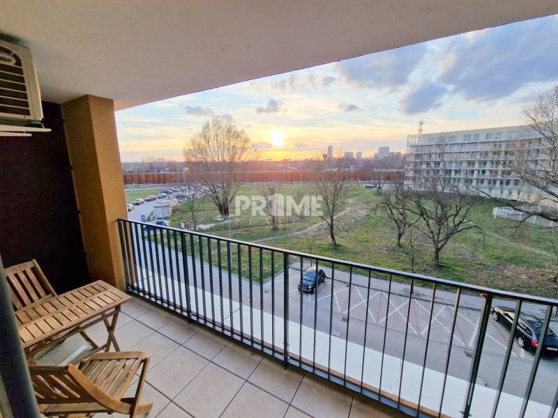 MODERNÝ 2i byt, NOVÝ RUŽINOV, PARKING, KLÍMA, BALKÓN, Bajkálska ulica