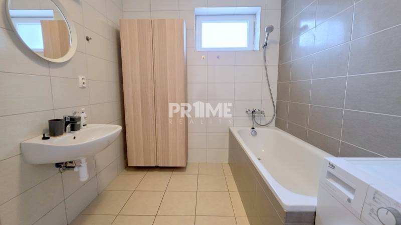 MODERNÝ 3i byt, NOVOSTAVBA, 3 X PARKING, TERASA, Green Village,D.Lužna