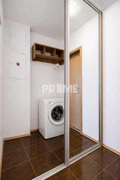 Slnečný 2i byt s loggiou, garáž, pivnica, novostavba, Stromová-Kramáre