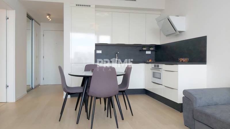 JEDINEČNÝ 2i byt, NOVOSTAVBA, KLÍMA, VÝHĽAD, PARKING, SKY PARK