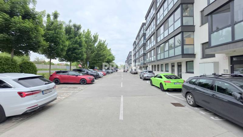 MODERNÝ 3i byt, NOVOSTAVBA, 3 X PARKING, TERASA, Green Village,D.Lužna