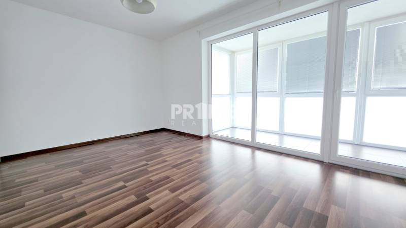 MODERNÝ 3i byt, NOVOSTAVBA, 3 X PARKING, TERASA, Green Village,D.Lužna