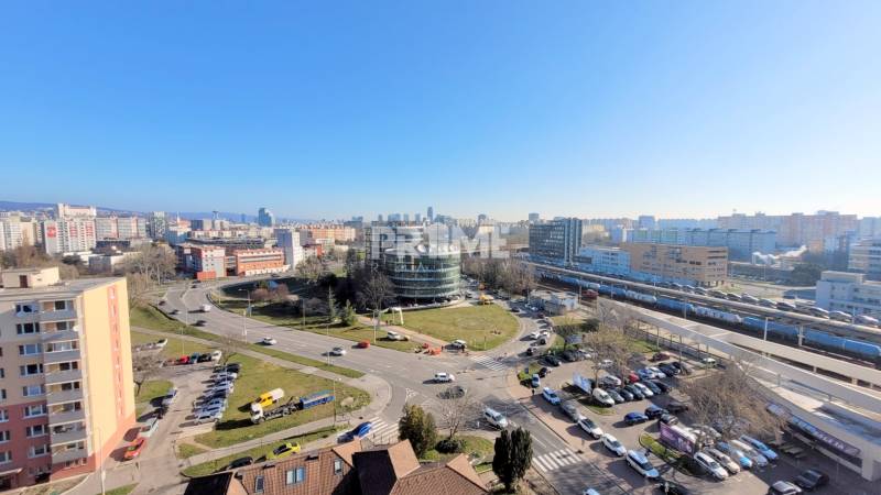 Slnečný 2i byt, NOVOSTAVBA, BALKÓN, KLÍMA, VIENNA GATE, Kopčianska ul.