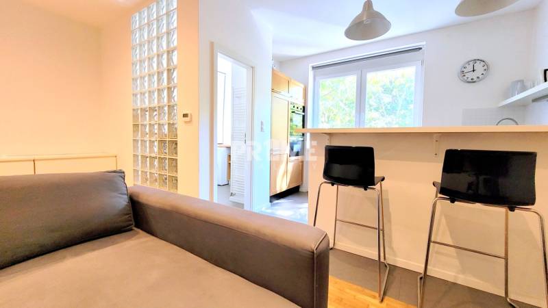 U NÁS !!! MODERNÝ 2i byt, REKONŠTRUKCIA, NIVY, Trenčianska ulica