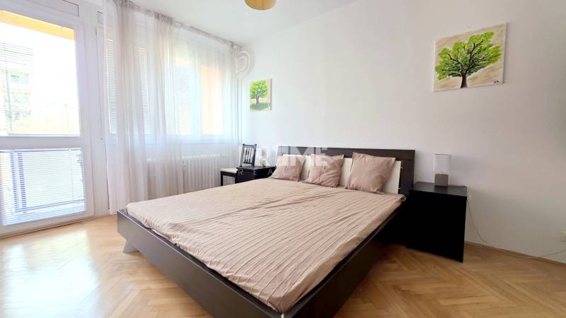 MODERNÝ 3i BYT, REKONŠTRUKCIA, 2 X BALKÓN, Exnárova ulica, Ružinov