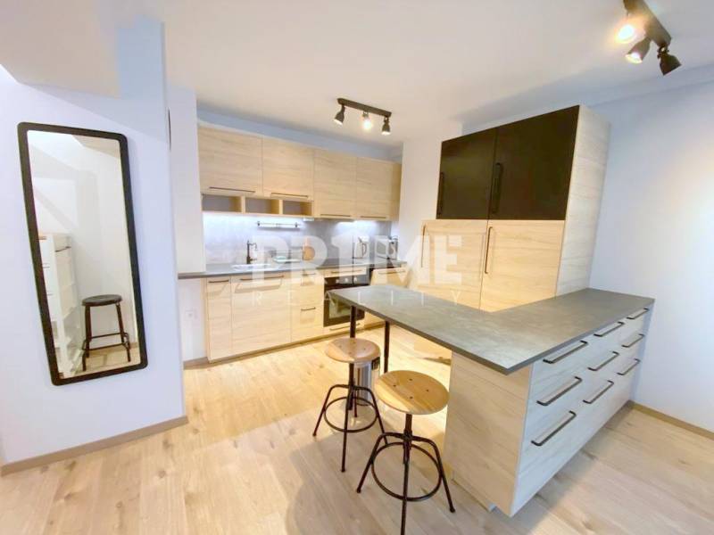 ŠTÝLOVÝ 2i byt, NOVOSTAVBA, BALKÓN, PARKIN, Paričková ulica, NIVY