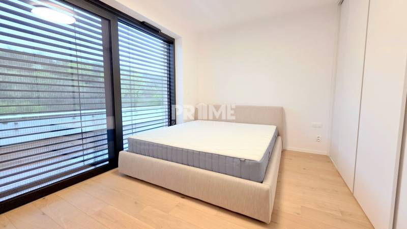 LUXUSNÝ 3i byt,PARKING,CHLADENIE,TERASA,Grand Koliba, Frankovská ulica