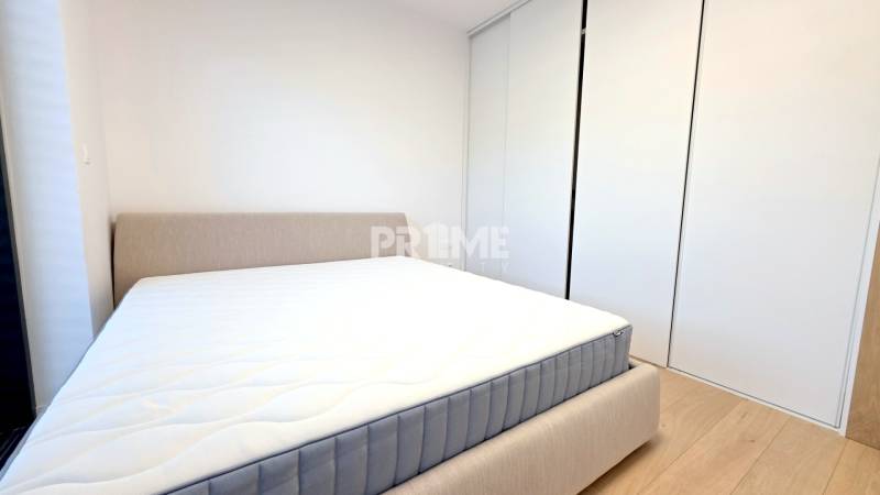 LUXUSNÝ 3i byt,PARKING,CHLADENIE,TERASA,Grand Koliba, Frankovská ulica