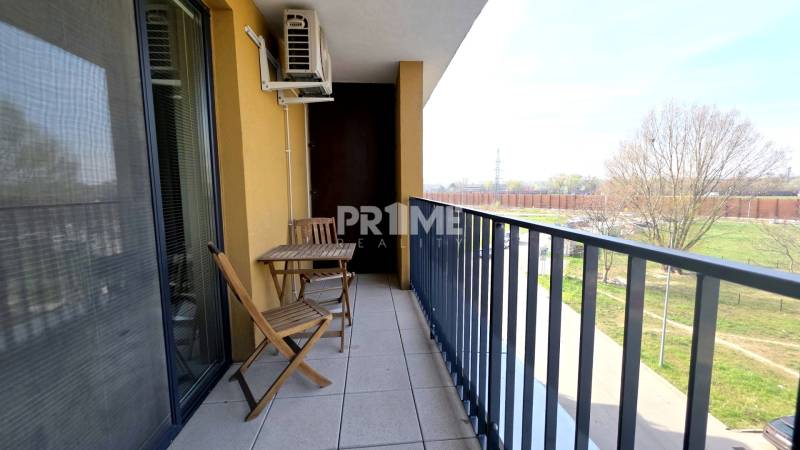 MODERNÝ 2i byt, NOVÝ RUŽINOV, PARKING, KLÍMA, BALKÓN, Bajkálska ulica