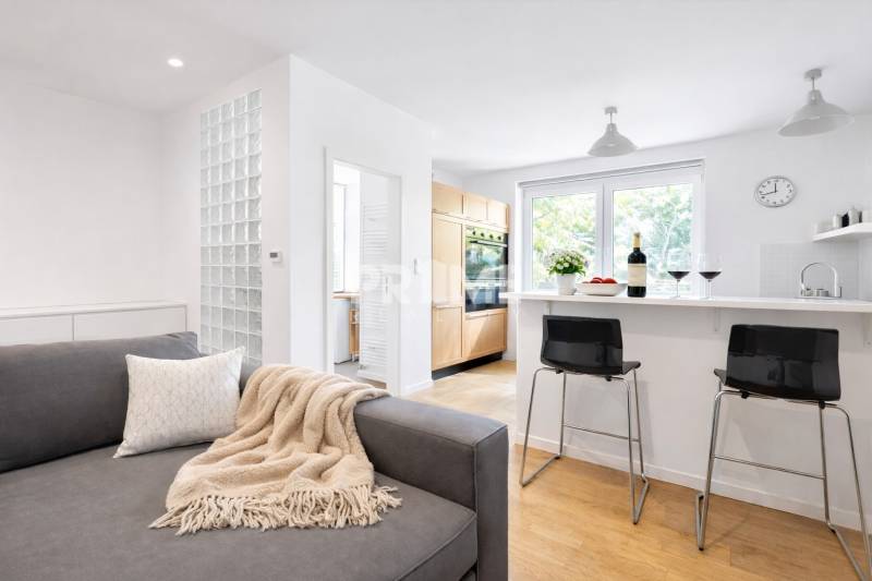 U NÁS !!! MODERNÝ 2i byt, REKONŠTRUKCIA, NIVY, Trenčianska ulica