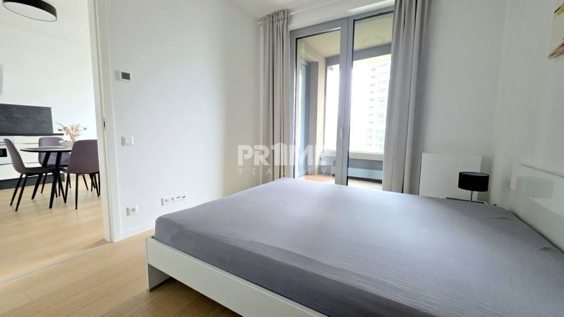 JEDINEČNÝ 2i byt, NOVOSTAVBA, KLÍMA, VÝHĽAD, PARKING, SKY PARK