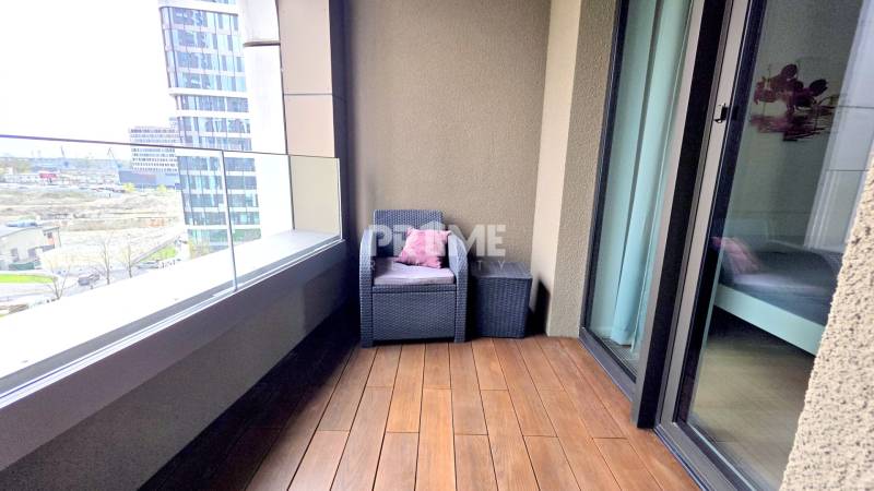 JEDINEČNÝ 2i byt, NOVOSTAVBA, KLÍMA, VÝHĽAD, PARKING, SKY PARK