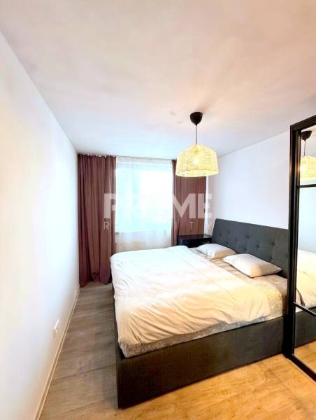 PEKNÝ 3i byt, BALKÓN, REKONŠTRUKCIA, Hrobákova ulica, Petržalka