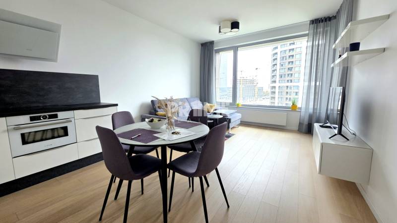 JEDINEČNÝ 2i byt, NOVOSTAVBA, KLÍMA, VÝHĽAD, PARKING, SKY PARK