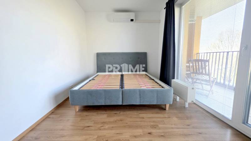 MODERNÝ 2i byt, NOVÝ RUŽINOV, PARKING, KLÍMA, BALKÓN, Bajkálska ulica