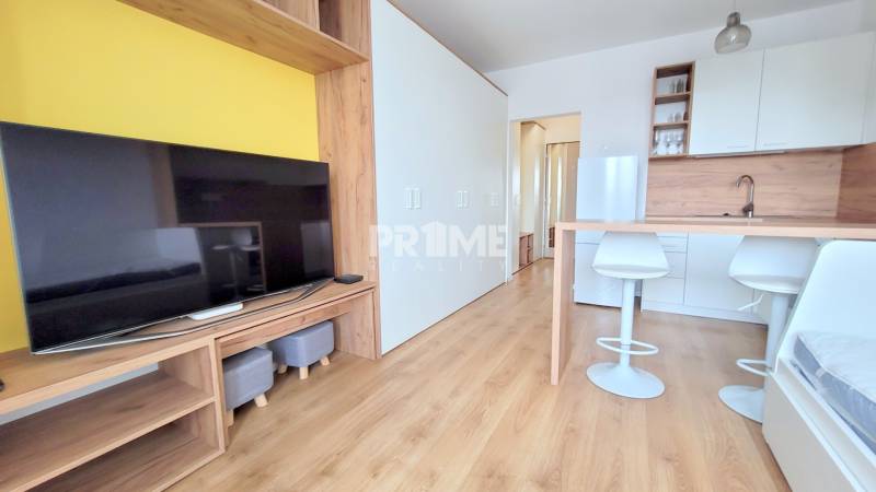 MODENÁ GARSÓNKA, NOVOSTAVBA, BALKÓN, Ondavska ulica