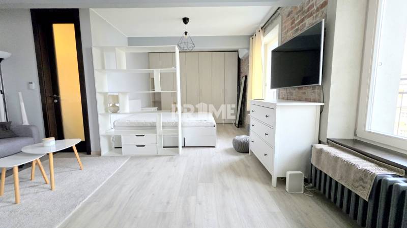 MODERNÝ 1i byt, REKONŠTRUKCIA, VÝHĽAD,BALKÓN, KLÍMA, Dostojevského rád