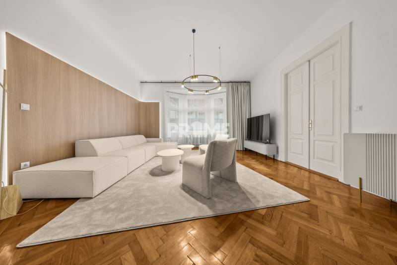  EXKLUZÍVNY, VEĽKOMETRÁŽNY 3i byt ( 130 m2 ), REKONŠTRUKCIA, CENTRUM