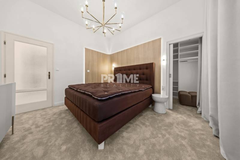  EXKLUZÍVNY, VEĽKOMETRÁŽNY 3i byt ( 130 m2 ), REKONŠTRUKCIA, CENTRUM