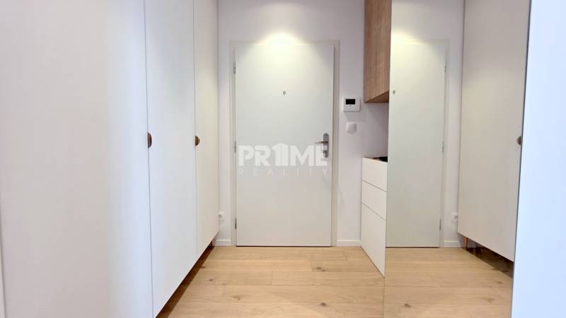 LUXUSNÝ 3i byt,PARKING,CHLADENIE,TERASA,Grand Koliba, Frankovská ulica