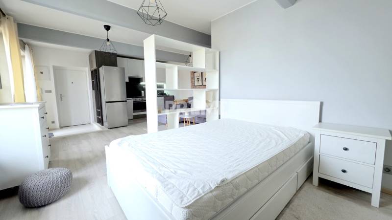 MODERNÝ 1i byt, REKONŠTRUKCIA, VÝHĽAD,BALKÓN, KLÍMA, Dostojevského rád