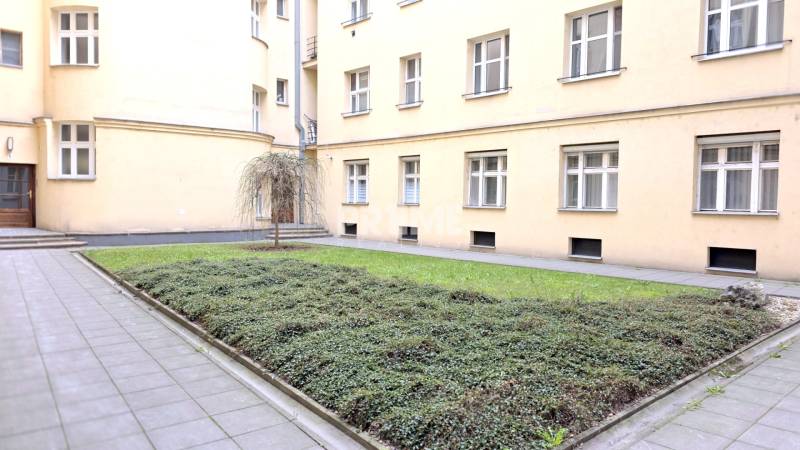 MODERNÝ 1i byt, REKONŠTRUKCIA, VÝHĽAD,BALKÓN, KLÍMA, Dostojevského rád