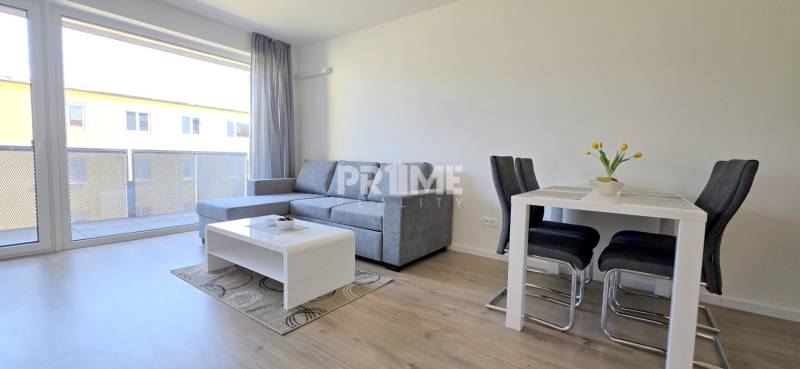 MODERNÝ 2i byt, POD VINICOU, LOGGIA, PARKING, Nové Mesto