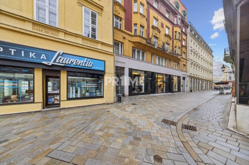  EXKLUZÍVNY, VEĽKOMETRÁŽNY 3i byt ( 130 m2 ), REKONŠTRUKCIA, CENTRUM