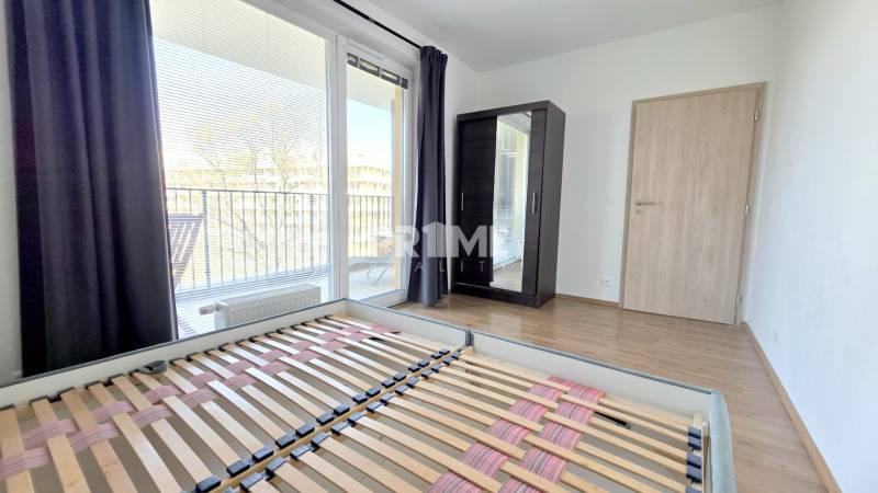 MODERNÝ 2i byt, NOVÝ RUŽINOV, PARKING, KLÍMA, BALKÓN, Bajkálska ulica