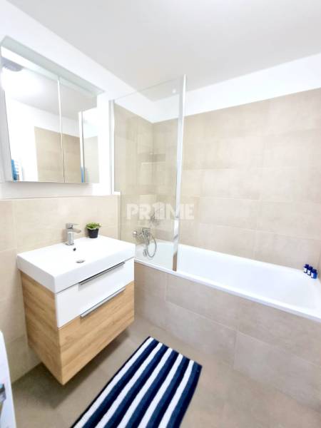 MODERNÝ 3i BYT, OVOCNÉ SADY, PARKING, KLÍMA, BALKÓN, Ivanská cesta