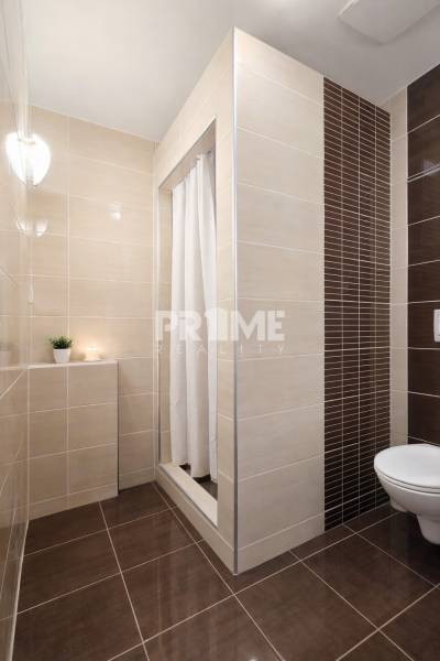 Slnečný 2i byt s loggiou, garáž, pivnica, novostavba, Stromová-Kramáre