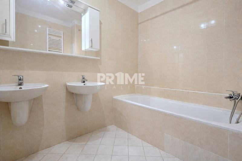 Priestranný 3i byt, loggia, parking, projekt Boria, Drieňová, Ružinov