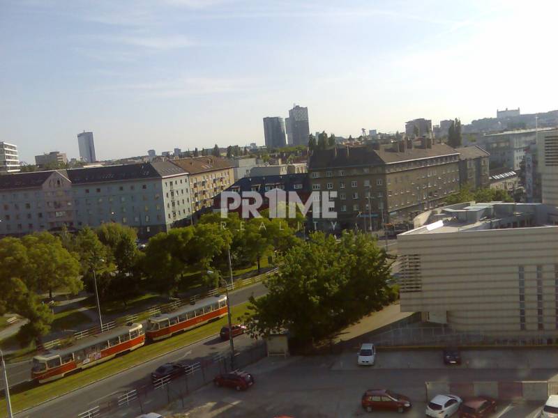 Pekná Garsónka, REKONŠTRUKCIA, CENTR.TRHOVISKO, Záhradnícka ulica