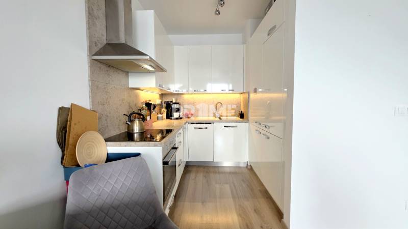 MODERNÝ 2i byt, NOVOSTAVBA FUXOVA, PARKING, LOGGIA, Bosákova ulica