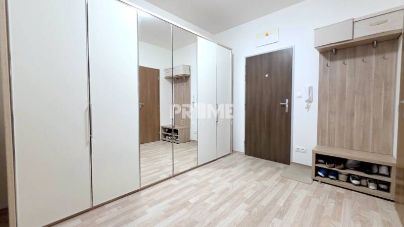 MODERÝ 2i byt, NOVOSTAVBA, BALKÓN, KLÍMA, Lužná ulica, Zač.Petržalky