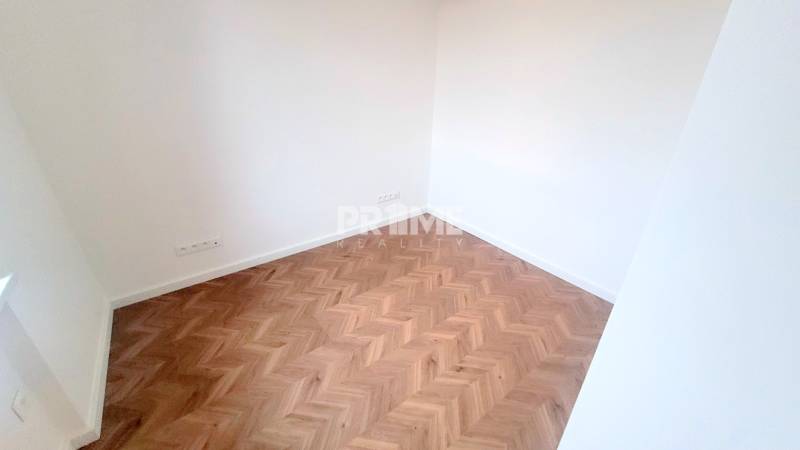 Pekný 3i byt, REKONŠTRUKCIA, KLÍMA, NIVY, Trenčianska ulica