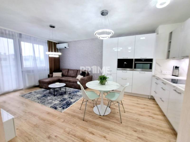 MODERNÝ 3i BYT, OVOCNÉ SADY, PARKING, KLÍMA, BALKÓN, Ivanská cesta