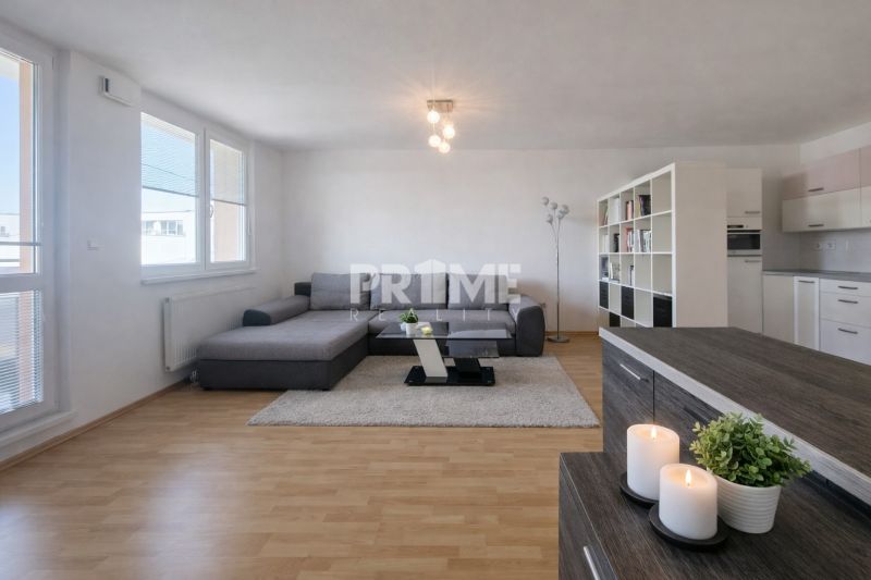 Veľký 2i byt s dvoma loggiami, parking, pivnica,novostavba,Karlova Ves