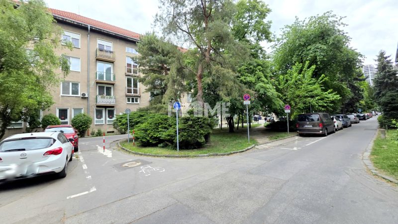  Pekný 2i byt, DOG FRIENDLY, KLÍMA, Budovateľská ulica, NIVY