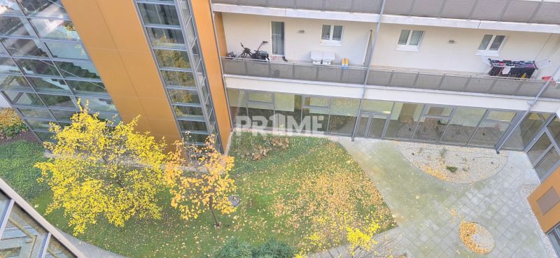 U NÁS ! MODERNÝ 2i byt, NOV. BALKÓN, LOGGIA,PARKING,KLÍMA,Bezručova ul
