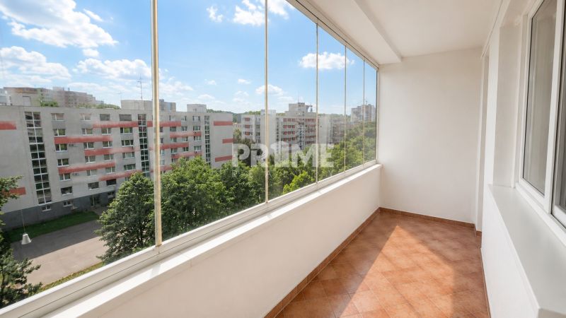 3-izbový byt s 2 loggiami a výhľadom do zelene | Romanova, Petržalka