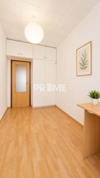 3-izbový byt s 2 loggiami a výhľadom do zelene | Romanova, Petržalka
